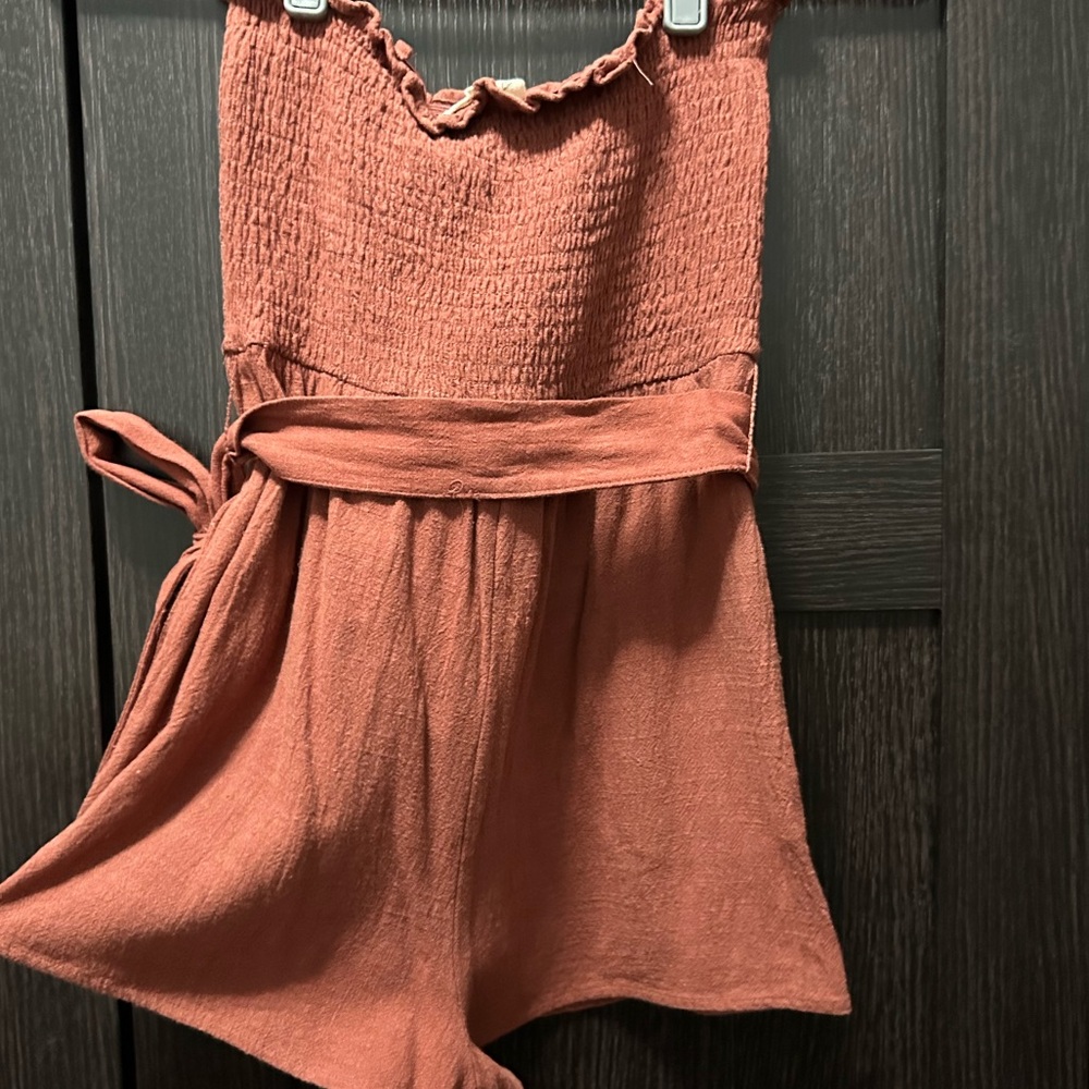 Terracotta Linen Mini Romper - Picture 6 of 12